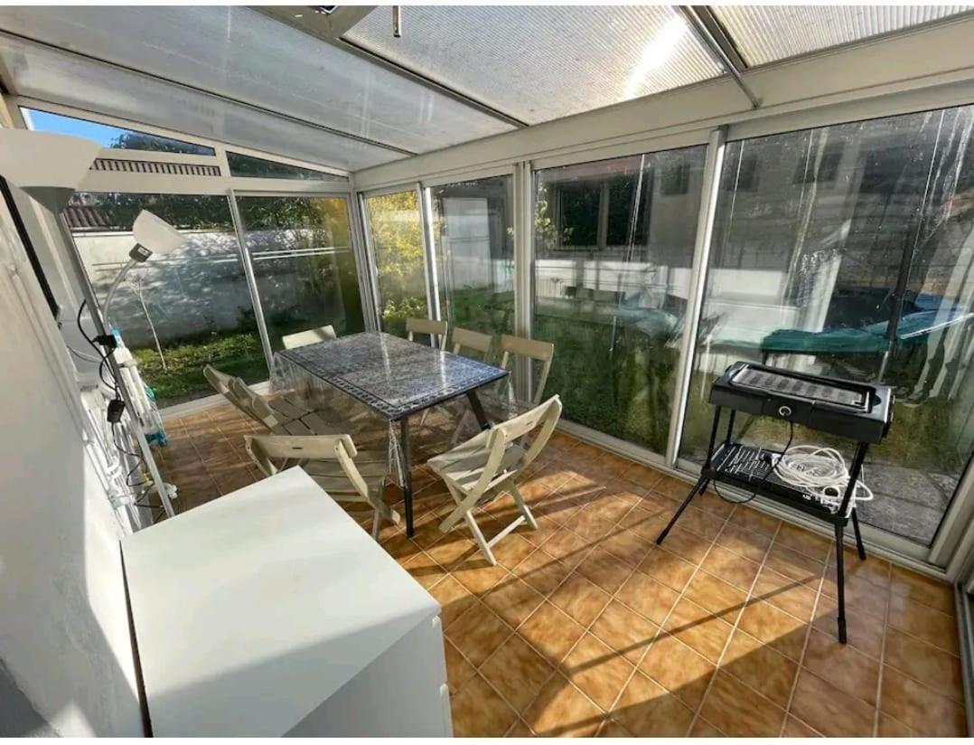 -Comme A La Maison- Jardin, Veranda, Ideal Familles Et Business Niort Zewnętrze zdjęcie